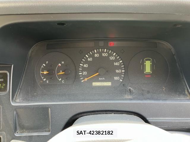 Toyota HIACE VAN 2003-09 8415518-19