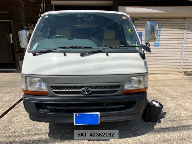 Toyota HIACE VAN 2003-09 8415518-2