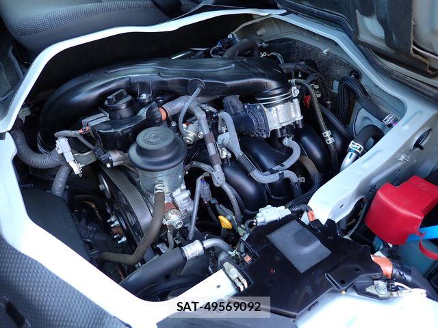 Toyota HIACE VAN 2021-01 7226199-29