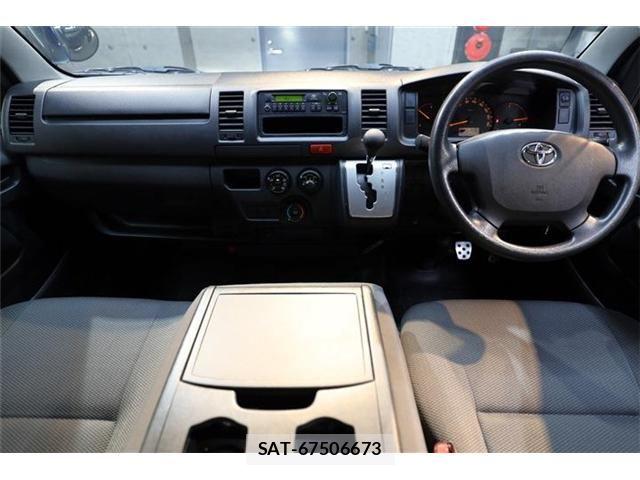 Toyota HIACE VAN 2016-08 7252609-1