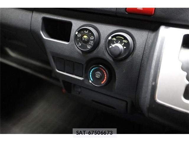 Toyota HIACE VAN 2016-08 7252609-22