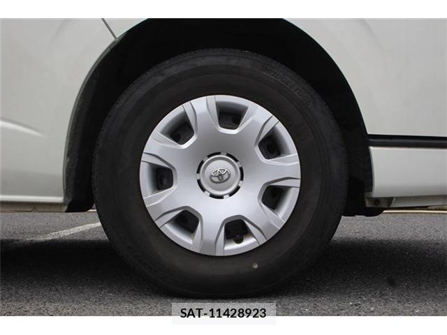 Toyota HIACE VAN 2021-08 7273170-9