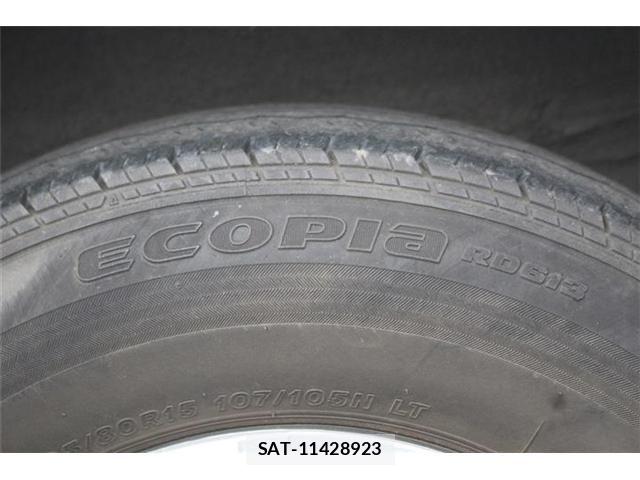 Toyota HIACE VAN 2021-08 7273170-10