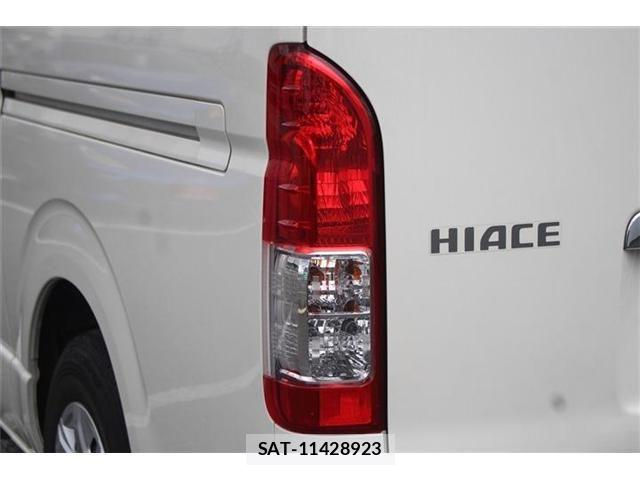 Toyota HIACE VAN 2021-08 7273170-15