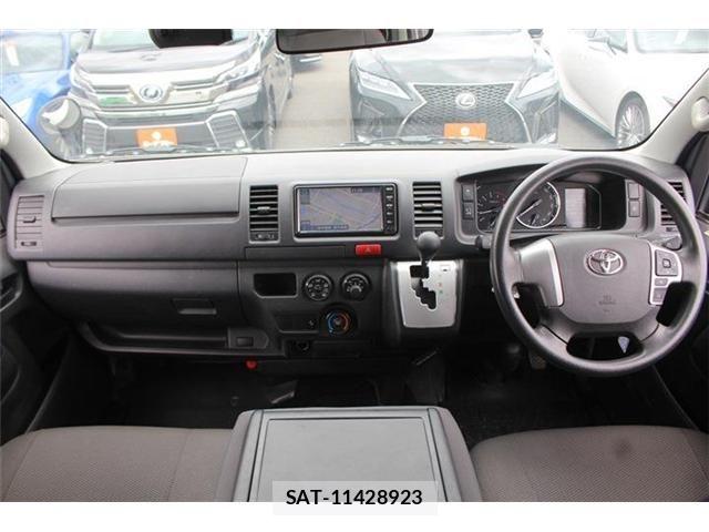 Toyota HIACE VAN 2021-08 7273170-23