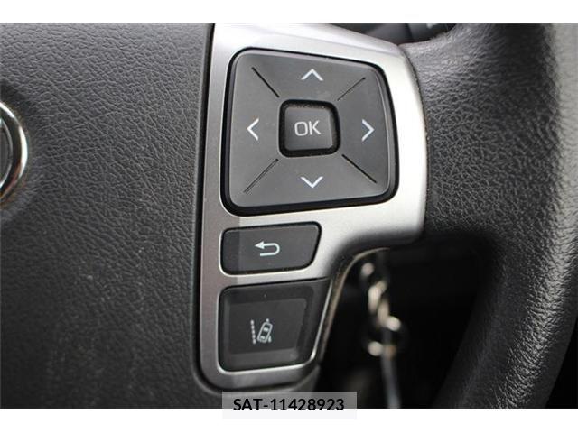 Toyota HIACE VAN 2021-08 7273170-26