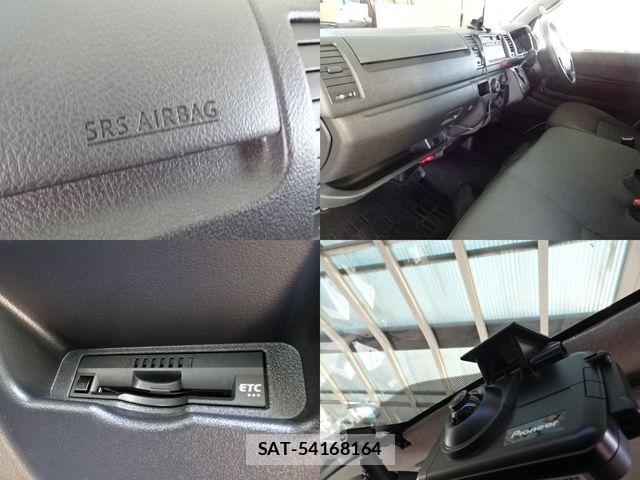 Toyota HIACE VAN 2019-12 7330698-22
