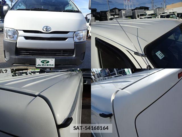 Toyota HIACE VAN 2019-12 7330698-4