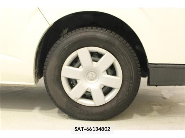 Toyota HIACE VAN 2018-02 7620843-20