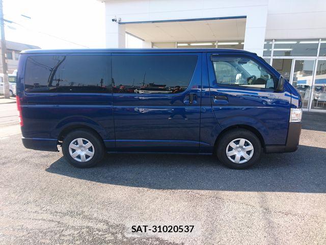 Toyota HIACE VAN 2021-05 7981363-9