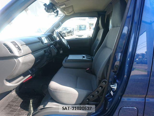 Toyota HIACE VAN 2021-05 7981363-10
