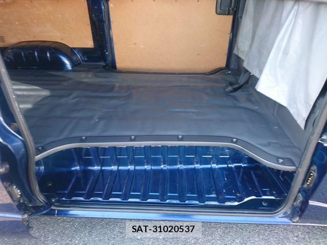 Toyota HIACE VAN 2021-05 7981363-13