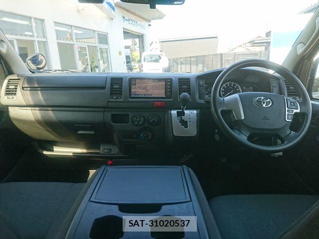 Toyota HIACE VAN 2021-05 7981363-21