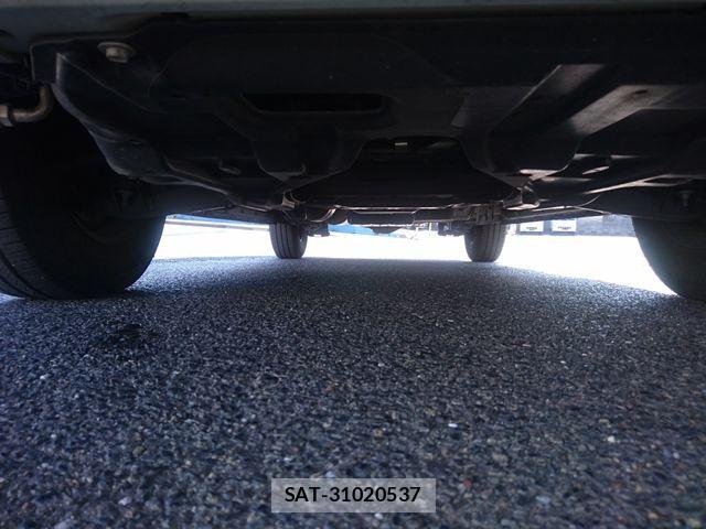 Toyota HIACE VAN 2021-05 7981363-27