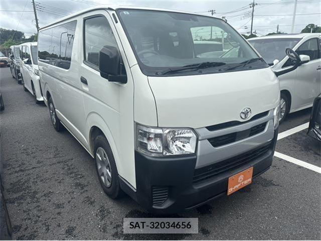 Toyota HIACE VAN 2021-05 8102320-0