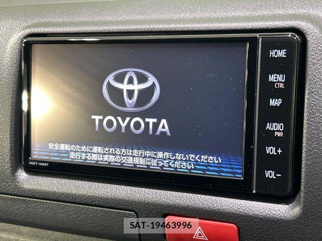 Toyota HIACE VAN 2025-04 8102318-3