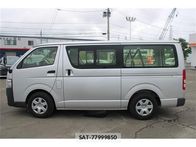 Toyota HIACE VAN 2020-03 8246961-12