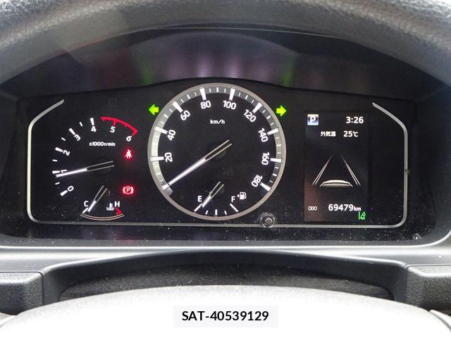 Toyota HIACE VAN 2021-06 8338233-9