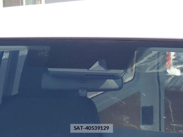 Toyota HIACE VAN 2021-06 8338233-12