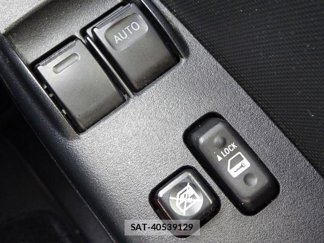 Toyota HIACE VAN 2021-06 8338233-4