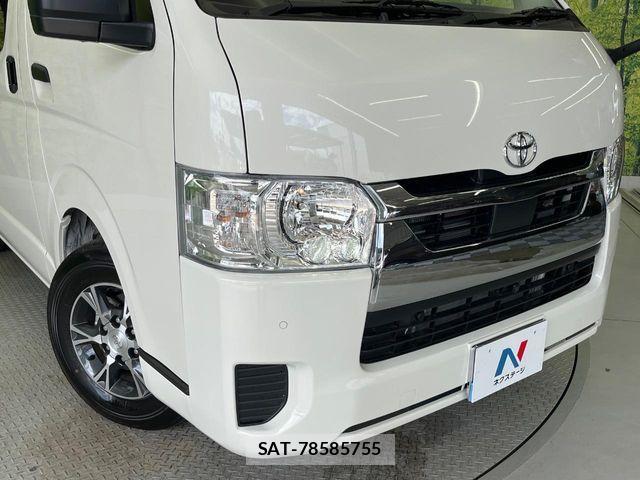 Toyota HIACE VAN 2025-10 8458644-12