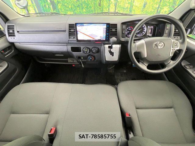 Toyota HIACE VAN 2025-10 8458644-2