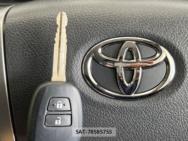 Toyota HIACE VAN 2025-10 8458644-7