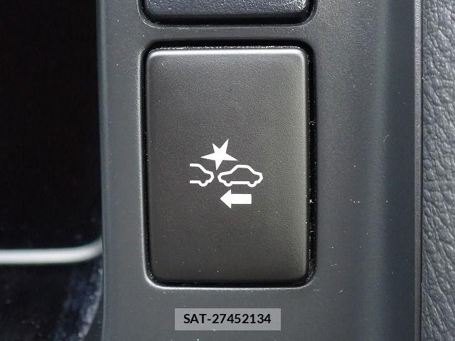 Toyota HIACE VAN 2022-12 8662025-14