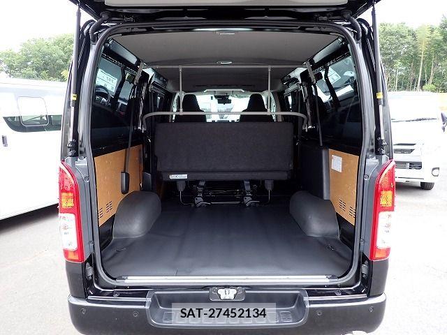 Toyota HIACE VAN 2022-12 8662025-5