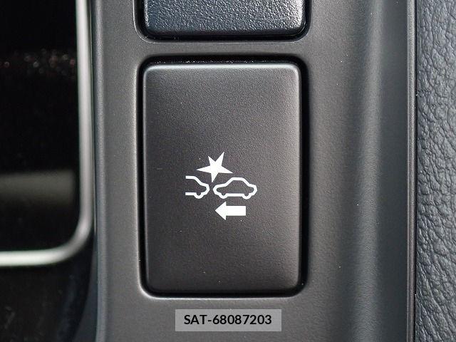 Toyota HIACE VAN 2025-07 8667045-15