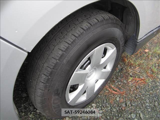 Toyota HIACE VAN 2023-01 8850903-6