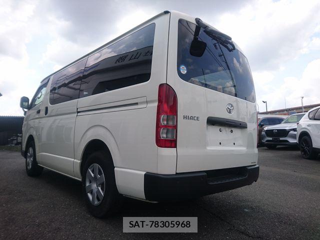 Toyota HIACE VAN 2023-05 6914577-2