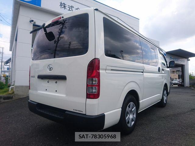 Toyota HIACE VAN 2023-05 6914577-3