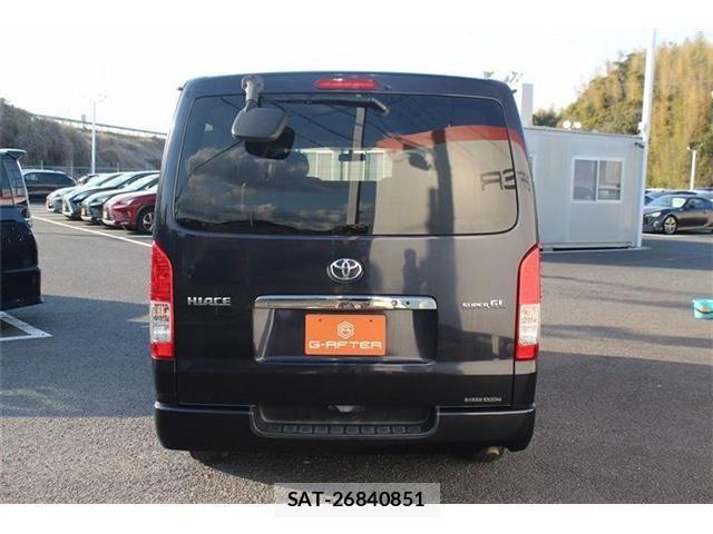 Toyota HIACE VAN 2017-08 4641368-10