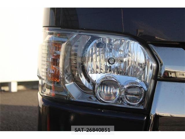 Toyota HIACE VAN 2017-08 4641368-14