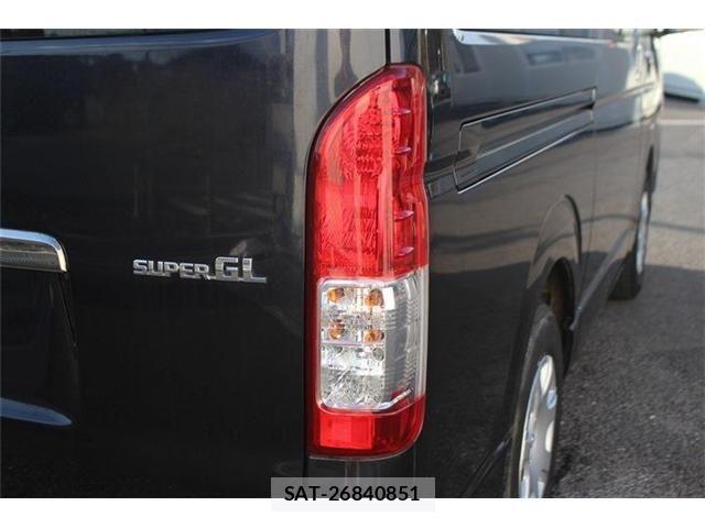 Toyota HIACE VAN 2017-08 4641368-18