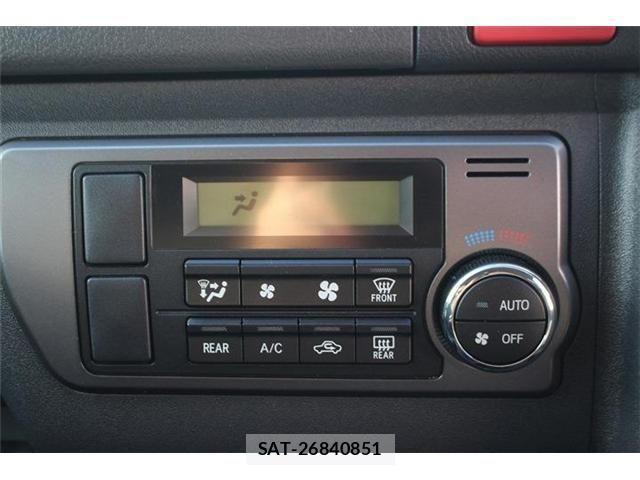 Toyota HIACE VAN 2017-08 4641368-2