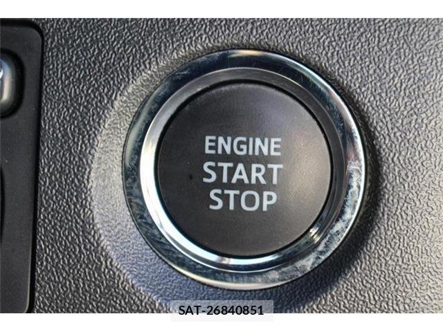 Toyota HIACE VAN 2017-08 4641368-3