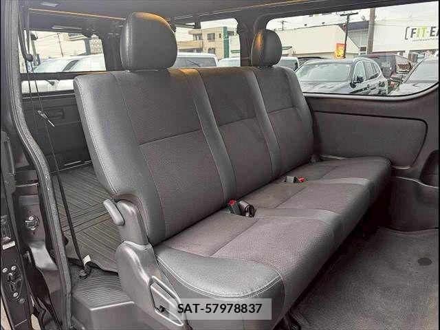 Toyota HIACE VAN 2020-07 4758823-11