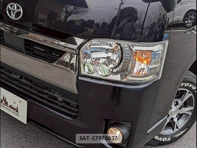Toyota HIACE VAN 2020-07 4758823-17
