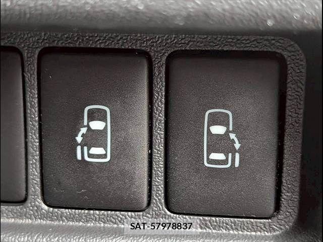 Toyota HIACE VAN 2020-07 4758823-5