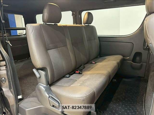 Toyota HIACE VAN 2019-09 4758837-9