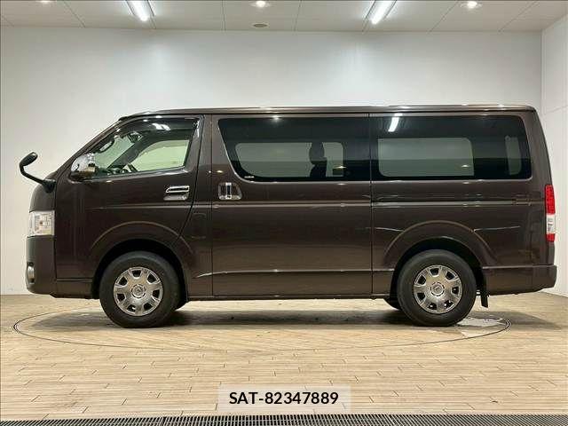 Toyota HIACE VAN 2019-09 4758837-14