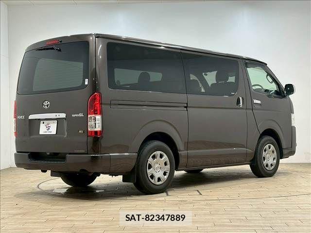 Toyota HIACE VAN 2019-09 4758837-15