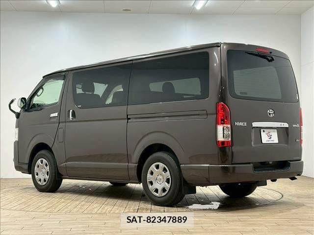 Toyota HIACE VAN 2019-09 4758837-16