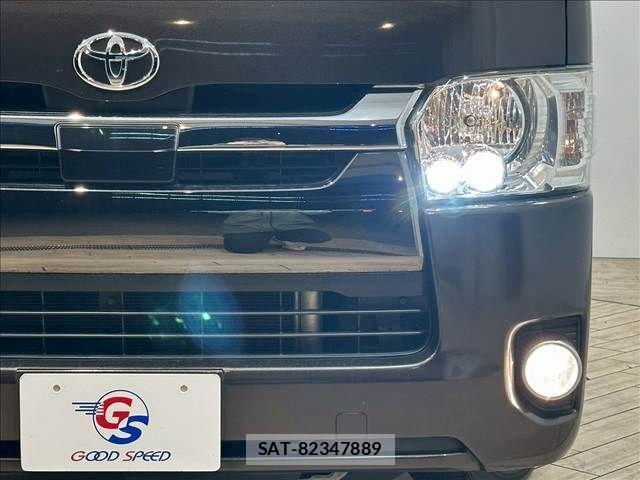 Toyota HIACE VAN 2019-09 4758837-18