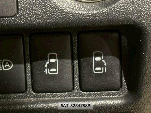 Toyota HIACE VAN 2019-09 4758837-4