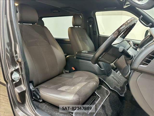 Toyota HIACE VAN 2019-09 4758837-8