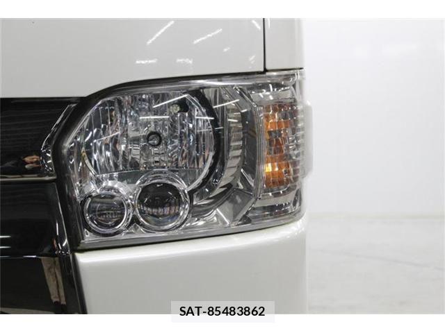 Toyota HIACE VAN 2016-09 4758827-12