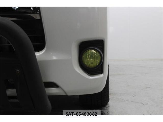 Toyota HIACE VAN 2016-09 4758827-13